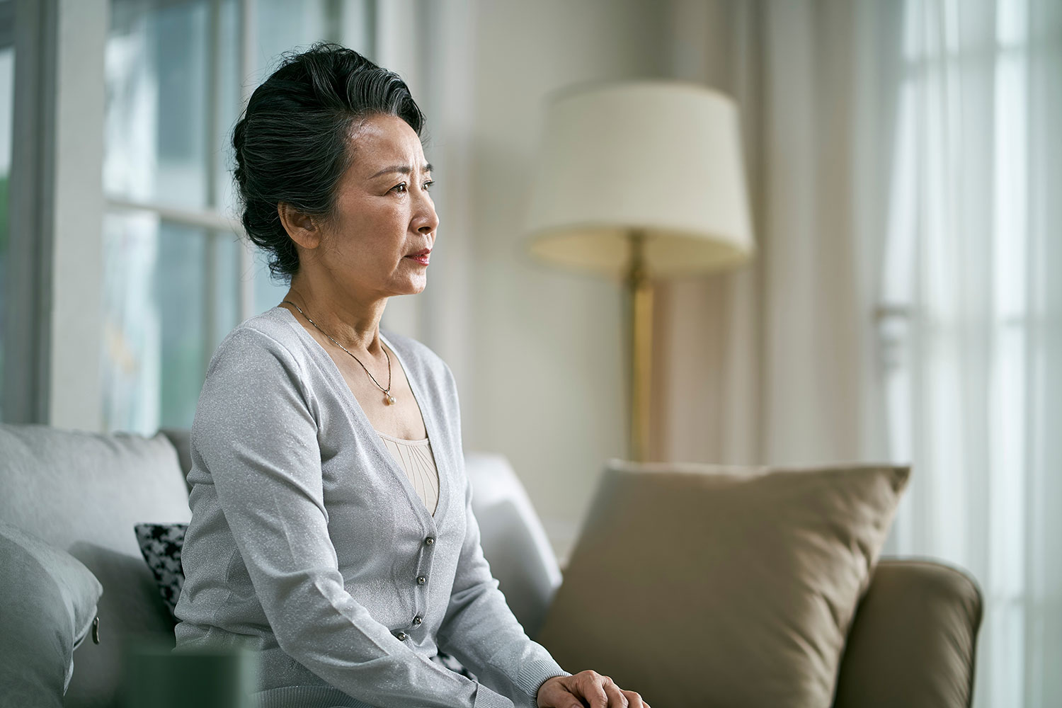 elderly woman with memory care who is a patient with progressive caregiver daughter with memory care mother who is a patient - practical tips for Alzheimer's - dementia